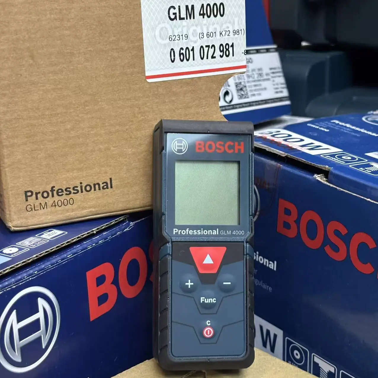 BOSCH GLM 4000 Laser Range Fin - Industrial Laser Tape Measure recension och pris